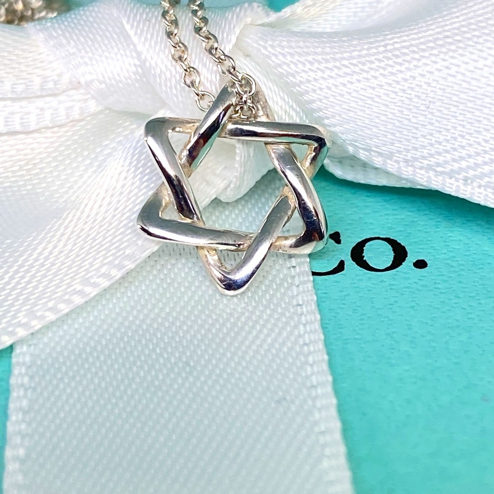 Vintage TIFFANY & Co Sterling Silver .925 Open Elsa Pere Star of David Necklace